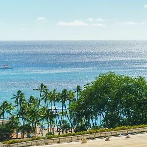 Aqua Palms Waikiki *** Honolulu